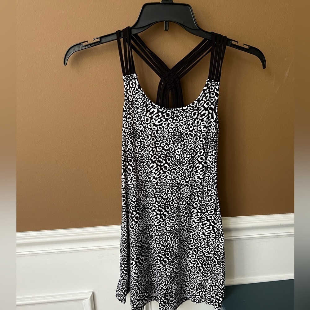 J. Valdi Leopard Print Mini Dress XS Athleisure Tennis Pickleball Athletic